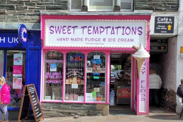 Sweet Temptations, 22 Main Street